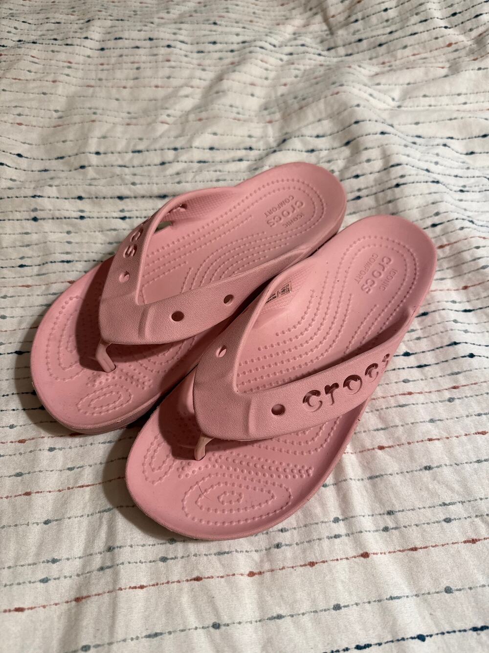 Croc Sandals Flip Flip Thong Platform Pink Women’s Size 7 Gardening Pool Beach